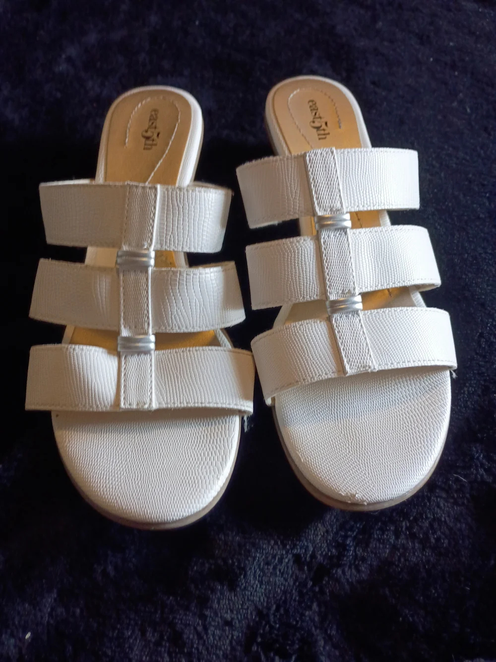 East 5th Elden White Triple Strap Slide Sandals Size 8.5M Comfort Slip-On